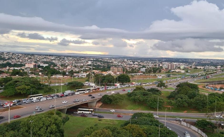 Lindissimo Flat Em Taguatinga. Conforto, Tranquilidade E Paz Em Um Ambiente Perfeito. Zewnętrze zdjęcie